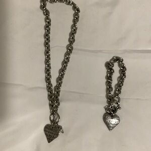 Guess toggle necklace and bracelet set